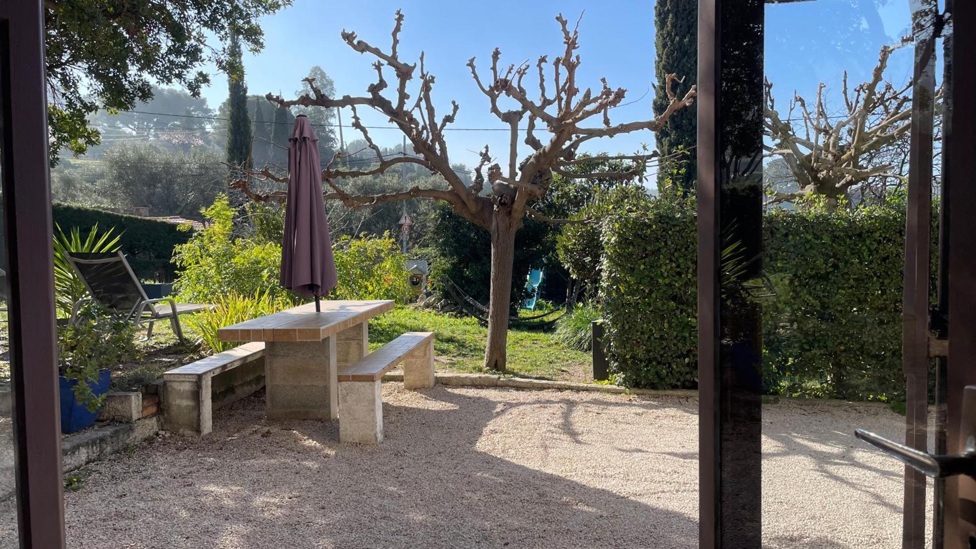 Large Private Garden, Quiet 2-Bedroom Apartment, Air Conditioning, Wifi, Parking Cassis Exterior foto